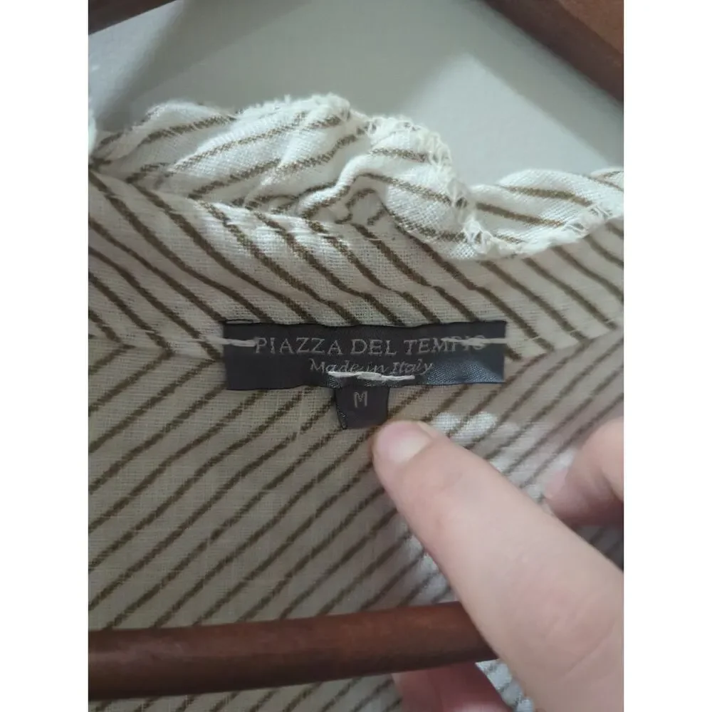 Piazza Del Tempio Striped Ruffle Linen Top - Picture 2 of 4